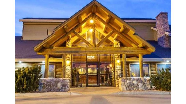 AmericInn by Wyndham Chamberlain Conference Center