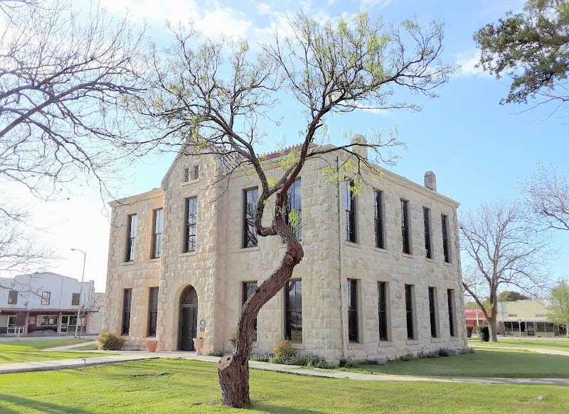 Edwards County Courthouse