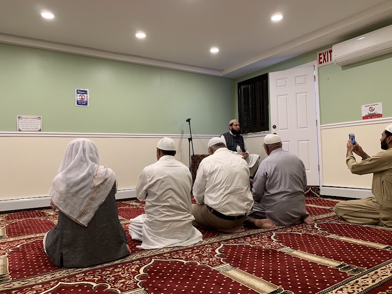 Masjid Aisha Mill Basin Islamic Center