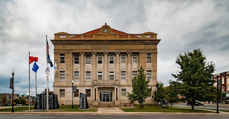 Livingston County Court House