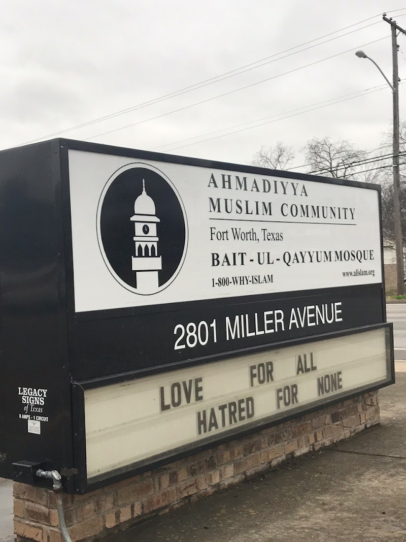 Bait-ul-Qayyum Mosque