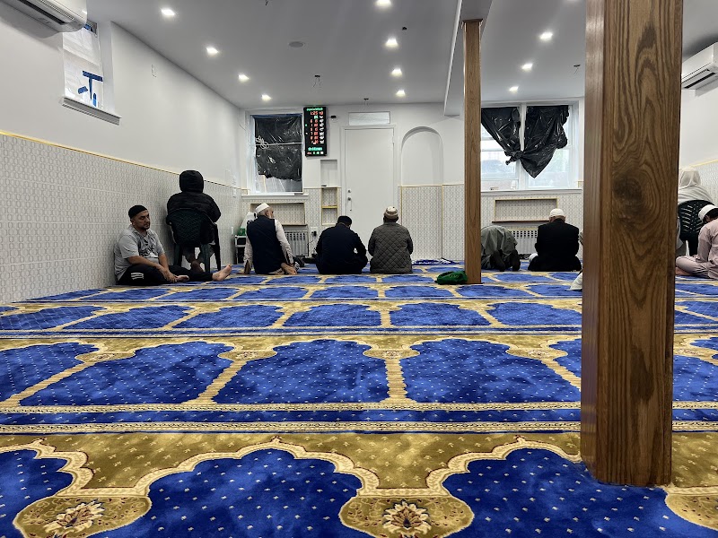 Aisha Islamic Center Masjid&Girls Madrasa