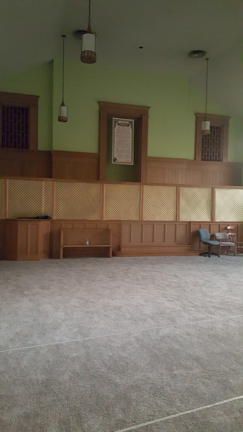 Yunus Emre Muslim Community Center