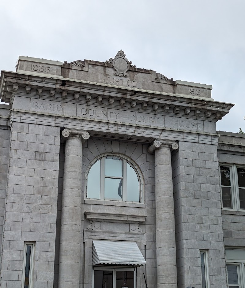 Barry County Courthouse
