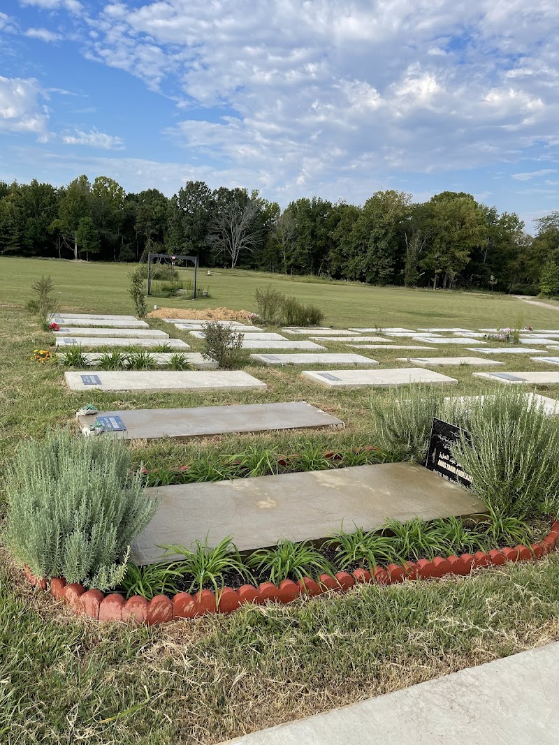 Masjid Dar ar Rahma مقبرة