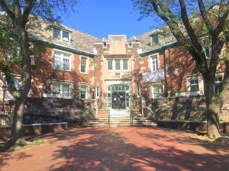 Albaseerah Academy of Excellence